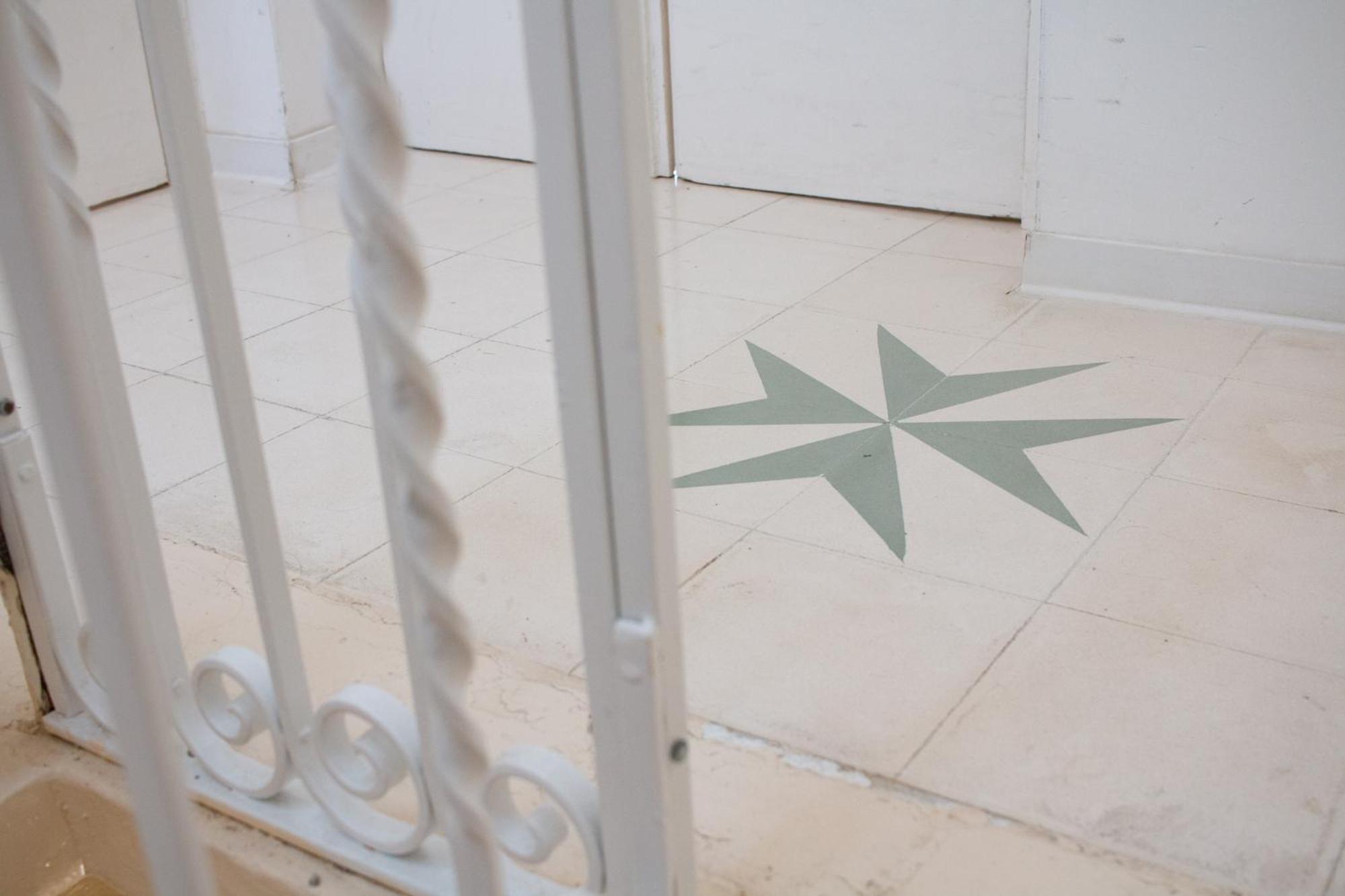 15 Main Gate Aparthotel เบียกุ ภายนอก รูปภาพ